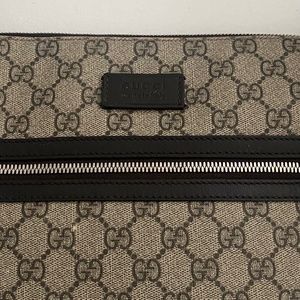 Authentic Gucci Messenger Crossbody